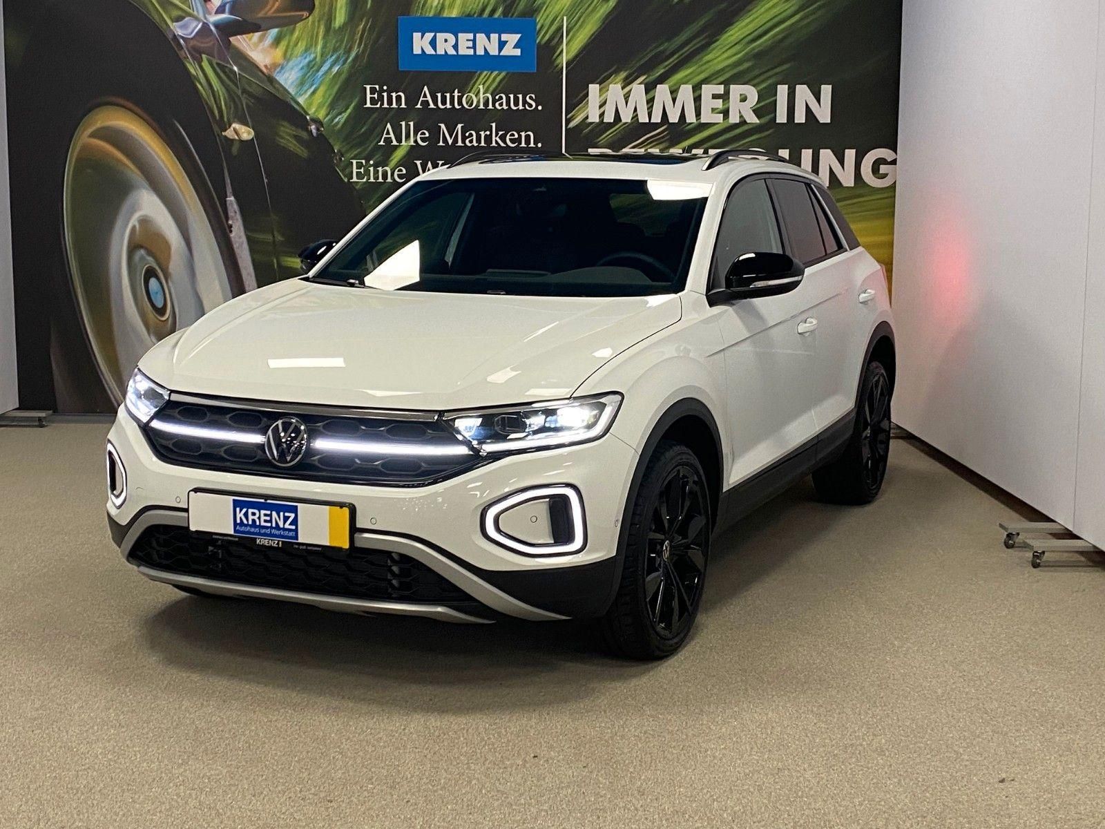 Fahrzeugabbildung Volkswagen T-Roc 1.5 TSI DSG+BLACKSTYLE+PANO+19"+ACC+MATRI+