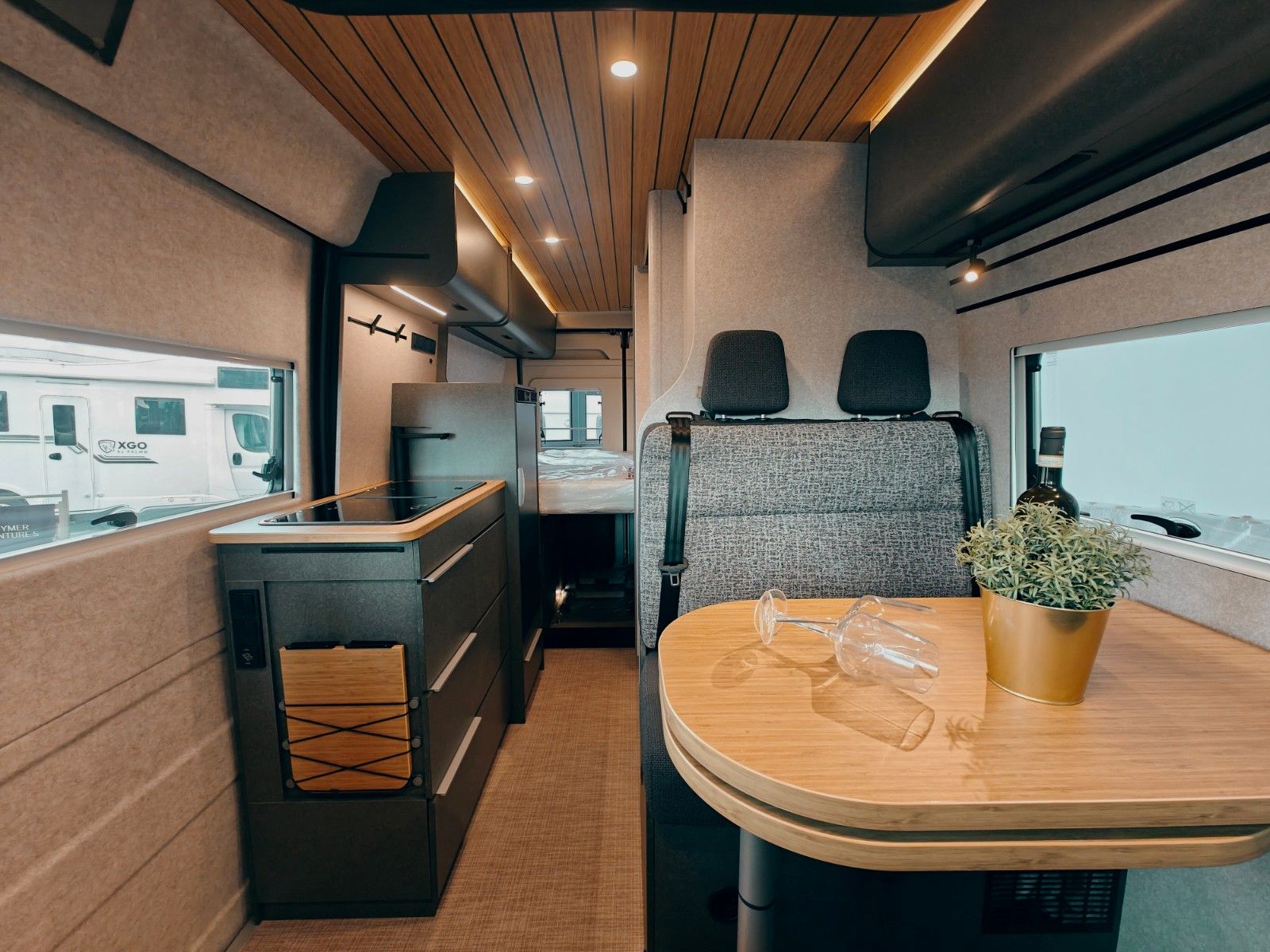 Fahrzeugabbildung HYMER / ERIBA / HYMERCAR HYMER REDWOOD 600 TRAIL 2026