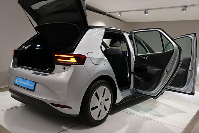 ID.3 City ACC Sitzheizung Navi LED 2,49% Finanzi