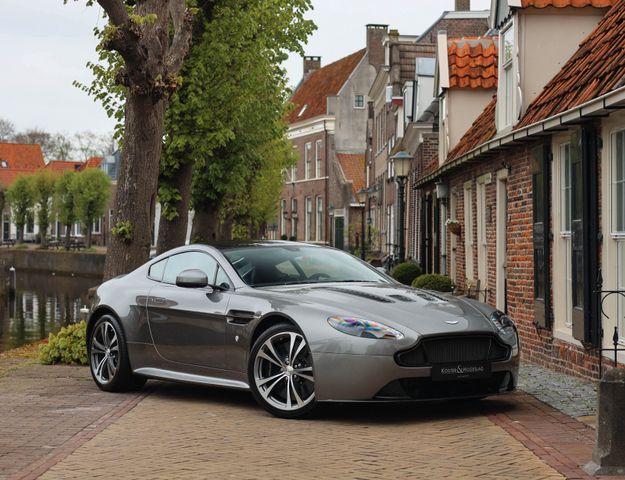 Aston Martin V12 Vantage 6.0 S *Facelift*Collectors Item!*