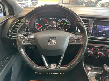 MYAUTOCENTER – Gebraucht- und Jahreswagen mit Werkstattservice in Pfaffenhofen Seat Leon *KEYLES*PANO*ACC*LED*PDCCAM*FR*ALCANTARA*