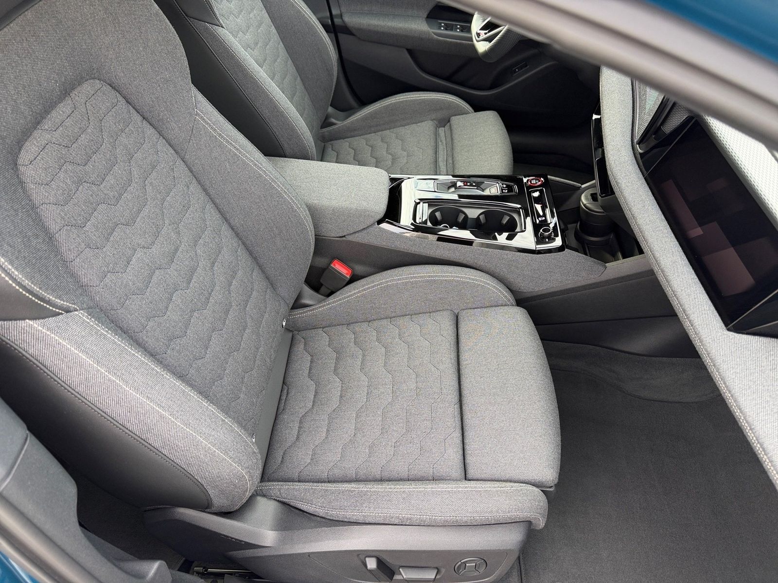 Audi A6 e-tron - Bild 10