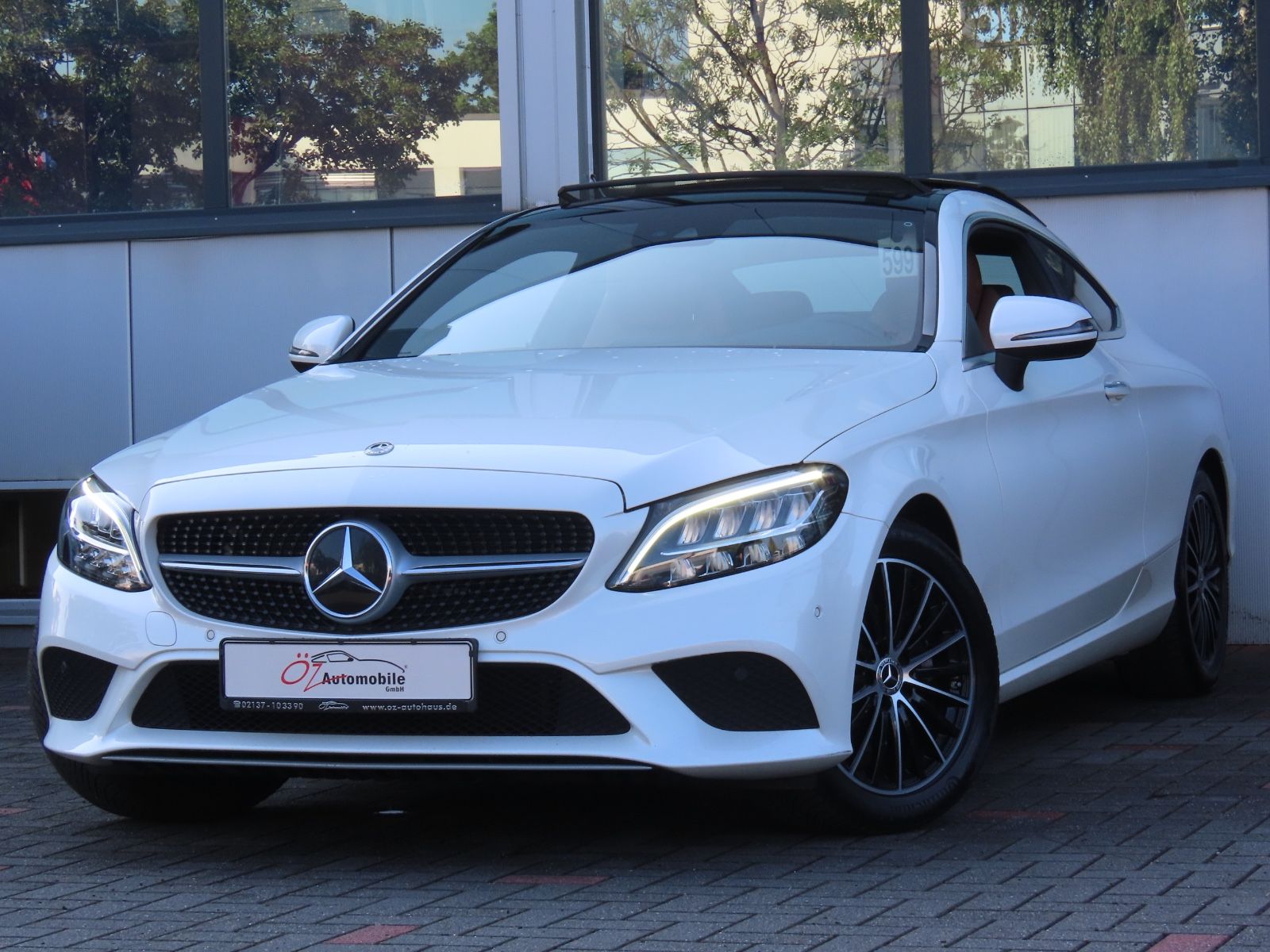 Mercedes-Benz C 200 Coupé Autom. Leder HeadUp Keyless Klima foto 5
