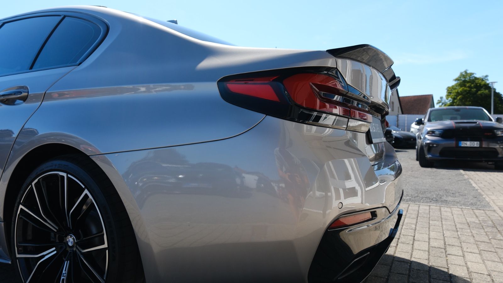 BMW 540i  M.pak M-Perf  Lci Lacer Look foto 10