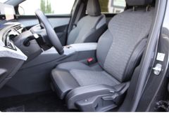 Fahrzeugabbildung Peugeot 5008 Hybrid 145 Allure e-DSC*7-Sitzer!*Kamera!*1