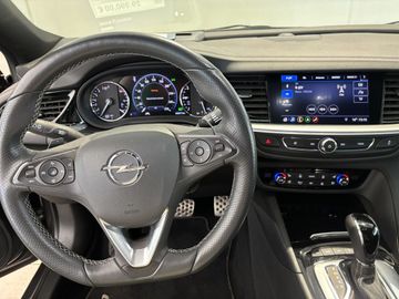 Fotografie 16 des Opel Insignia Grand Sport GSI 2.0 DI Turbo AT