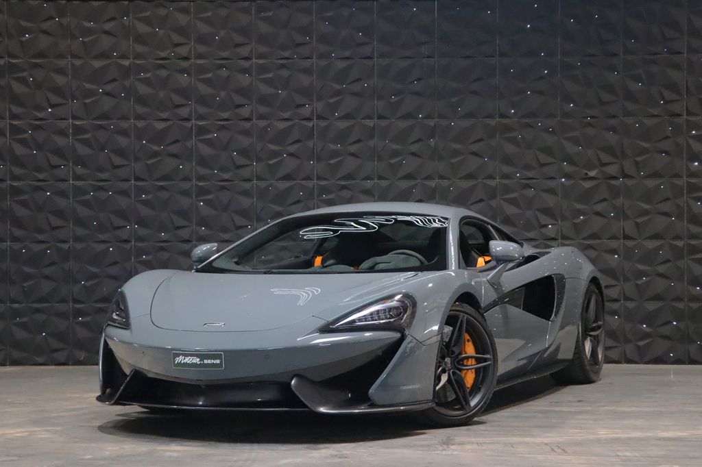 McLaren 570S