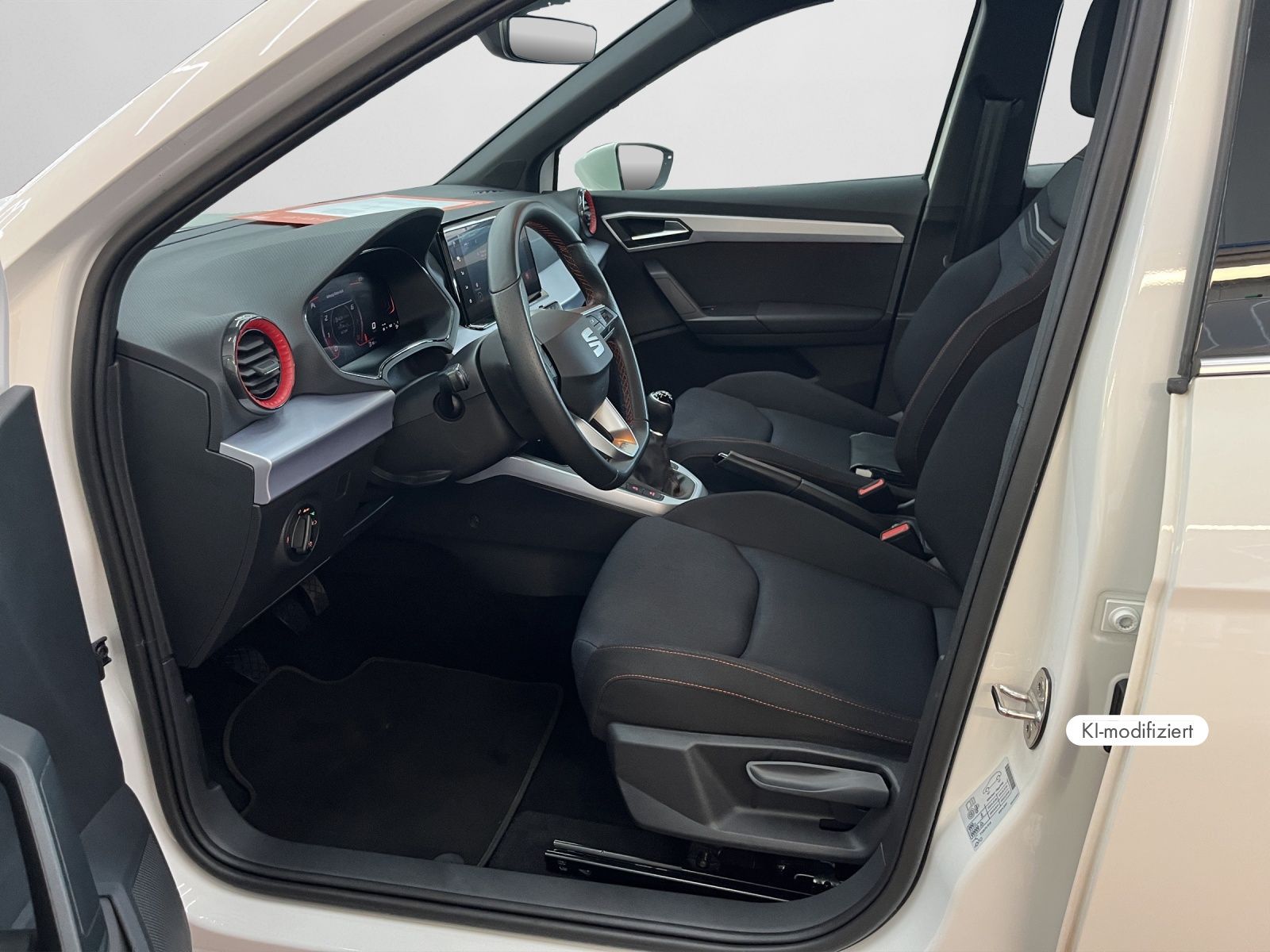 Seat Arona - Bild 13