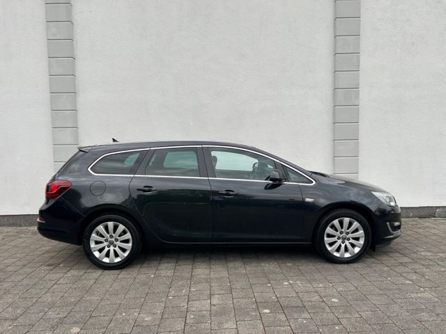 Opel Astra J 2.0*Exklusiv*Bi-Xenon*Navi*SportsTourer