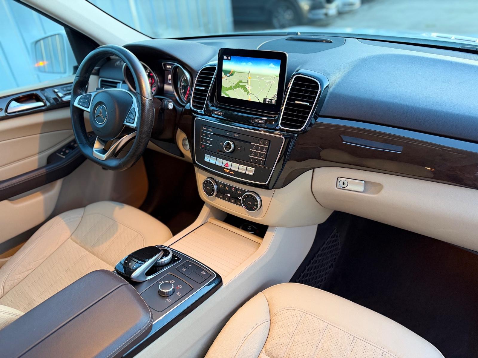 Mercedes-Benz GLE 350 4MATIC AMG/360°/ACC/SCHIEBE-D/MEMORY