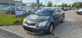 Toyota Avensis Basis - Toyota Avensis aus 2009 mit Diesel-Antrieb
