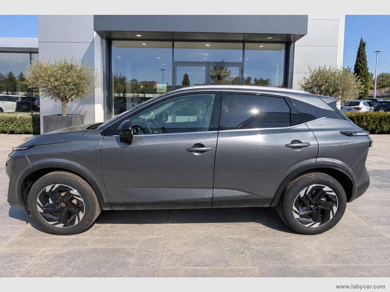 Nissan NISSAN Qashqai MHEV 158 CV Xtronic N-Connecta imagem 2