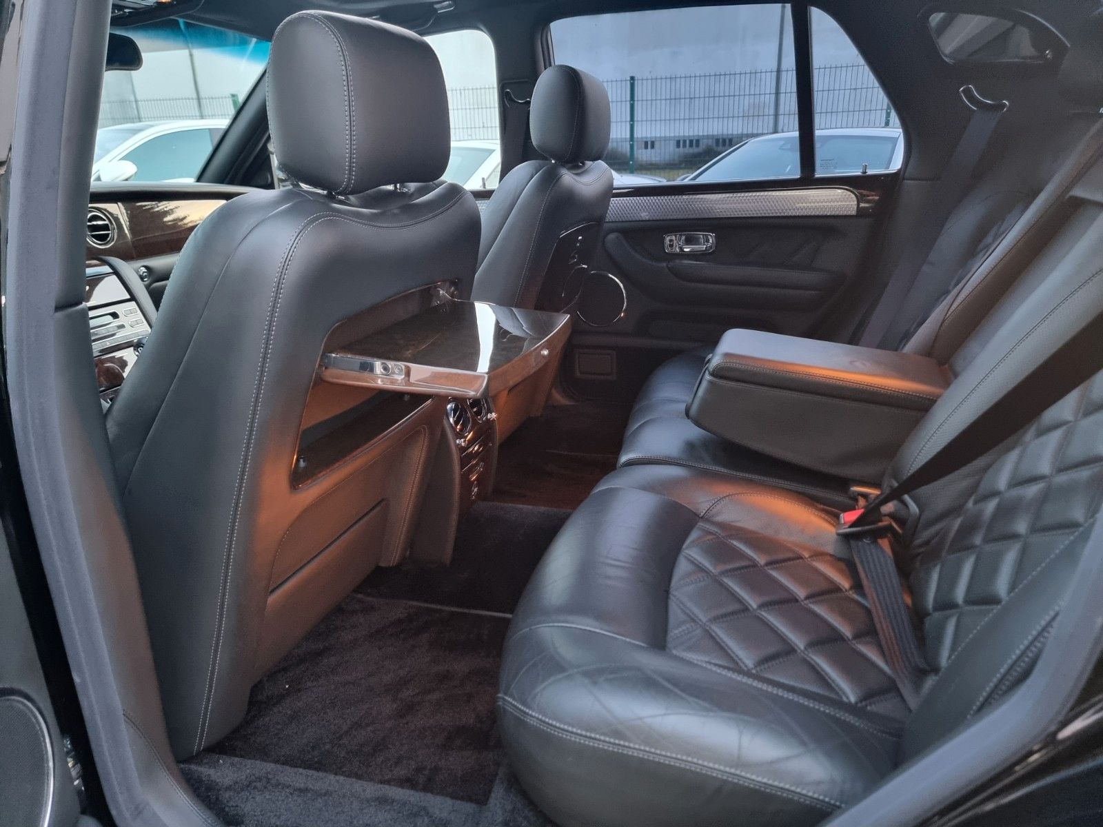 Fahrzeugabbildung Bentley Arnage T/Orig. km/Erstlack/Historie+Bestzustand