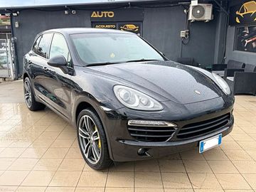 Porsche Cayenne - 2