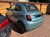 Fiat 500e La Prima Limousine 42 kWh La Prima - blaue Fiat 500e