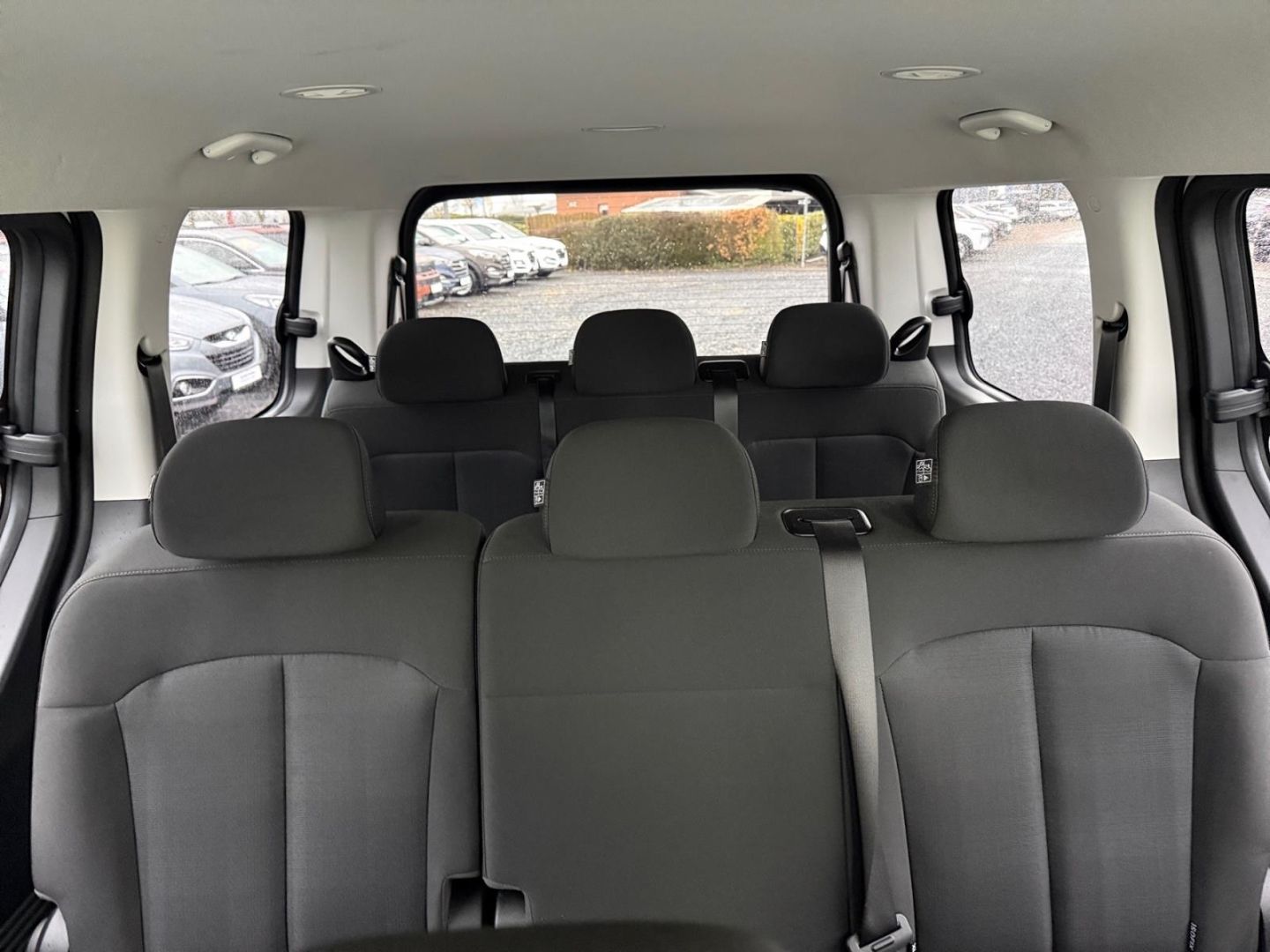 Fahrzeugabbildung Hyundai STARIA Trend 2.2 CRDi 9-SITZER+360°CAM+LED+ACAA