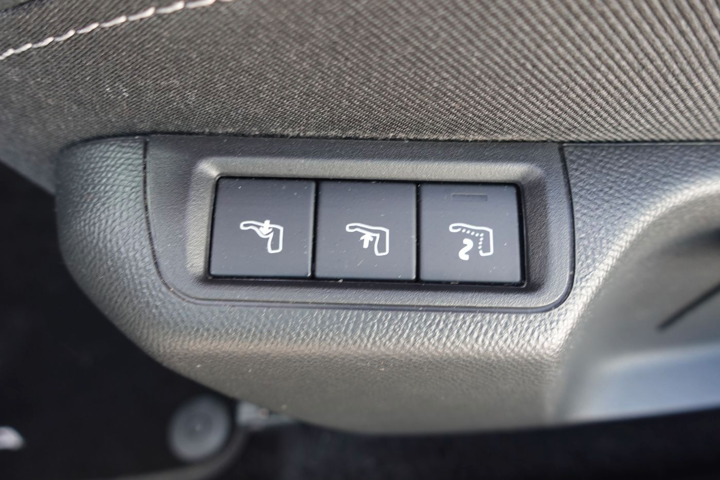 Fahrzeugabbildung Opel Mokka 1.2 Turbo Ultimate KlimaA,SHZ,ACC,Alcant.