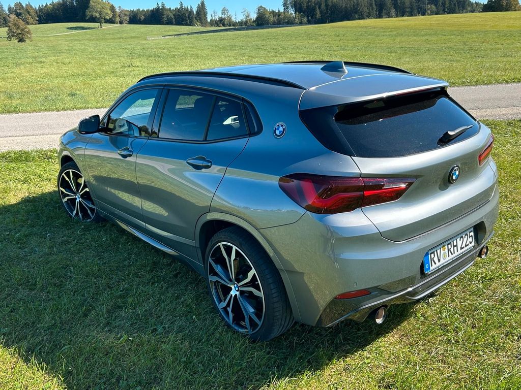 Image of BMW X2