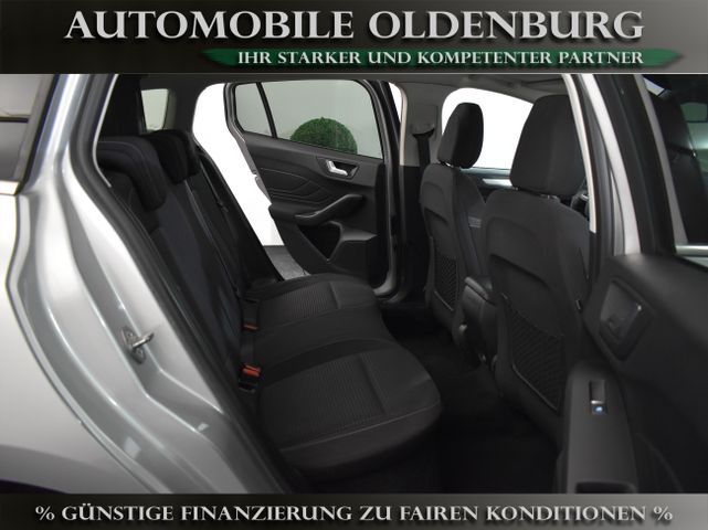Ford Focus 1.5 Eco Cool & Connect *Pano*ACC*Kam*LED*