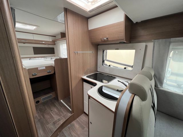 Carado T447 Automatik,Einzelbett,Hubbett,Navi,Markise