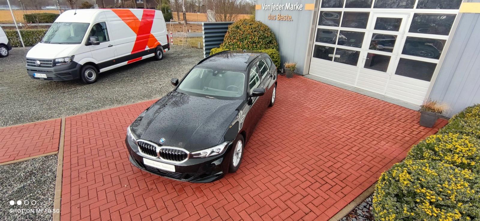 BMW 318 3 Touring *AHK*PDC*KLIMA*WIDESCREEN*DAB+*