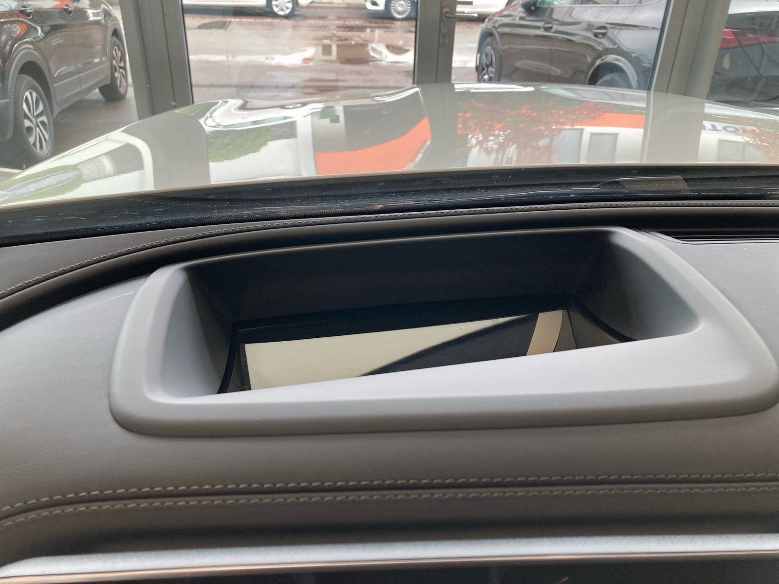 Fahrzeugabbildung Mercedes-Benz GLC 300 4M AMG Plus*Airmatic*HUD*Pano*Distro*360