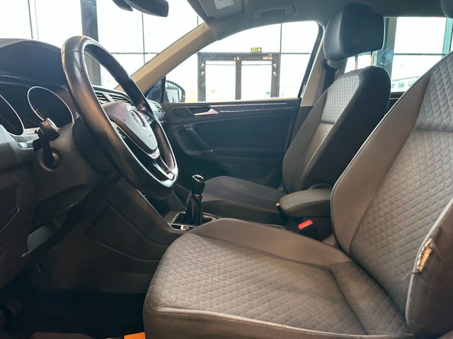 Volkswagen Tiguan Comfortline BMTStart-Stopp *1. Hand*SHZ*