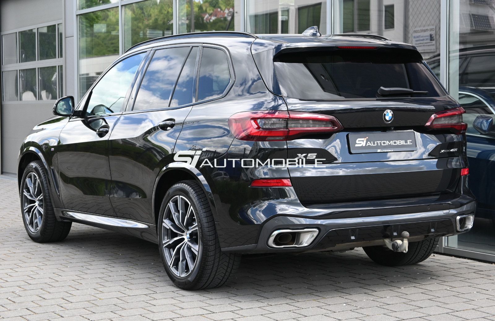 Fahrzeugabbildung BMW X5 xDr.40i M SPORT °ACC°AHK°HUD°MERINO°PANO°360°