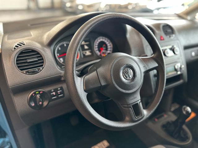 MYAUTOCENTER – Gebraucht- und Jahreswagen mit Werkstattservice in Pfaffenhofen Volkswagen Caddy Maxi *2-HAND*7-SITZER*KLIMA*TEMPO*