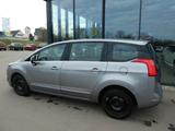 Peugeot 5008 Active, Klima, SHZ, PDC, Radio, 7-Sitzer - gebrauchte Peugeot 5008 aus dem Jahr 2016