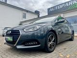 Hyundai i40 cw blue Trend-KLIMA-SITZHEIZUNG-PDC - Hyundai i40 Trend mit Benzin-Antrieb