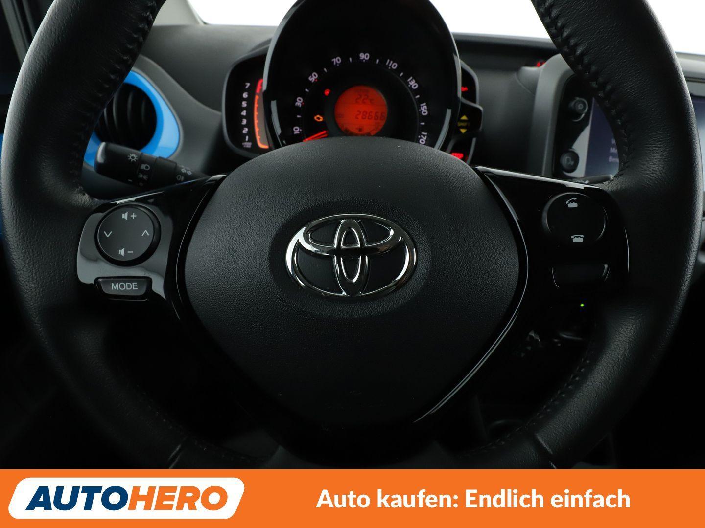 Toyota Aygo 1.0 X-Play club *LIMITER*CAM*ALU*KLIMA*