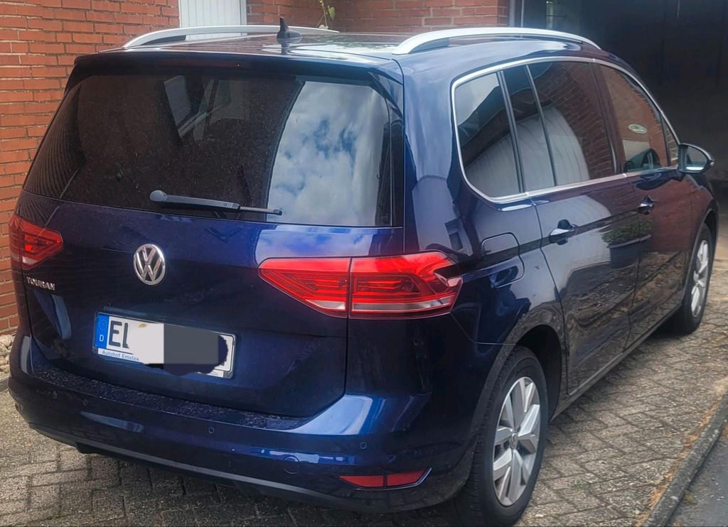Image of Volkswagen Touran