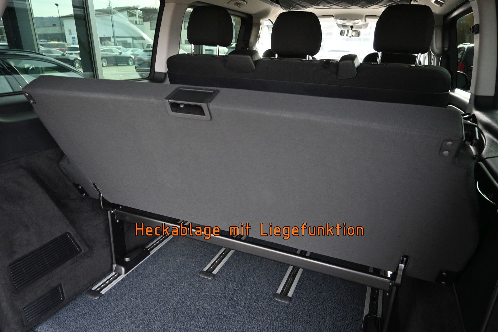 Fahrzeugabbildung Mercedes-Benz Vito VANSTAR PÖSSL 119 CDI 4MAT. Tourer Pro Lang