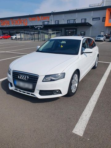 Audi A4 Avant B8 S-line Sport paket