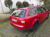 Audi A4 1.8 T Avant - - Audi A4 aus 2001: 1.8