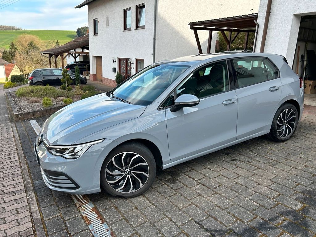 Image of Volkswagen Golf