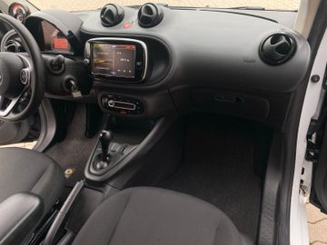 Bild 13 Smart ForTwo EQ*22KW*SHZ*DAB*CARPLAY*ALLW**MWST*