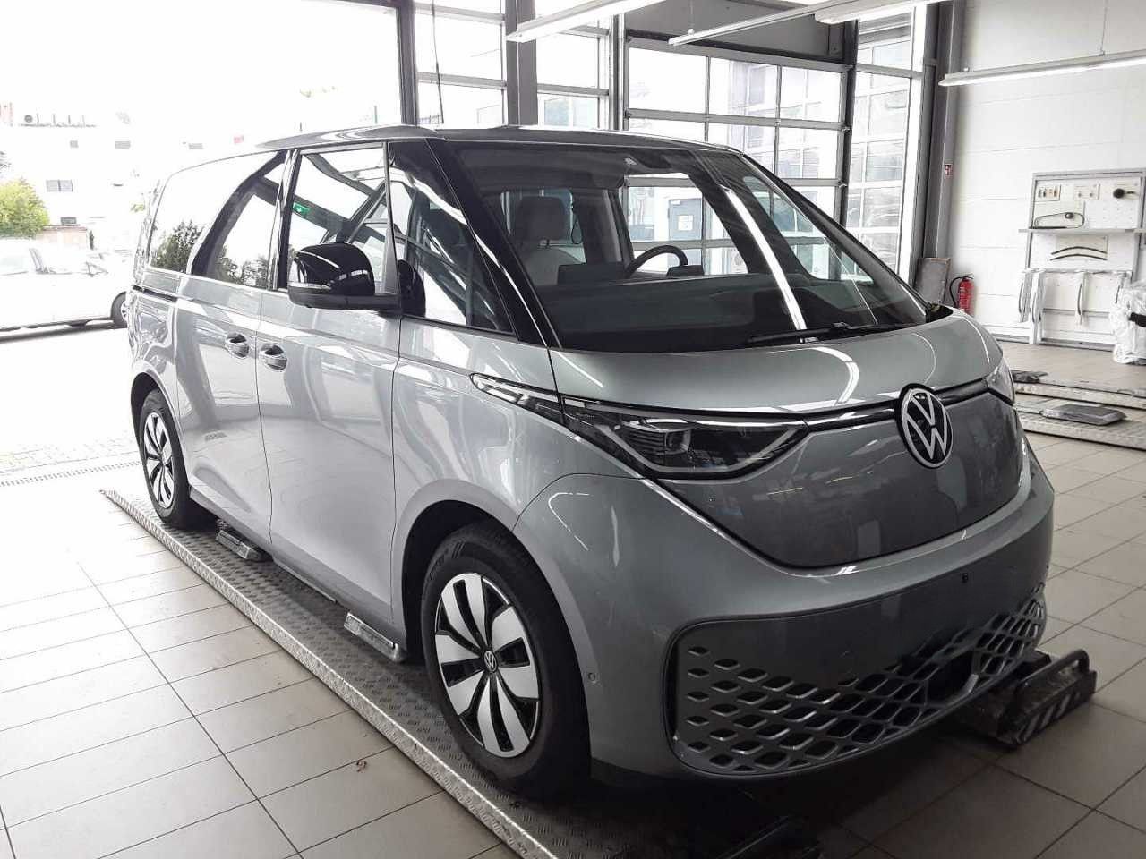 Volkswagen ID. Buzz Pro kurzer Radstand 210 kW (286 PS) Hec