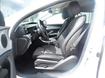 Mercedes E 200 - 10