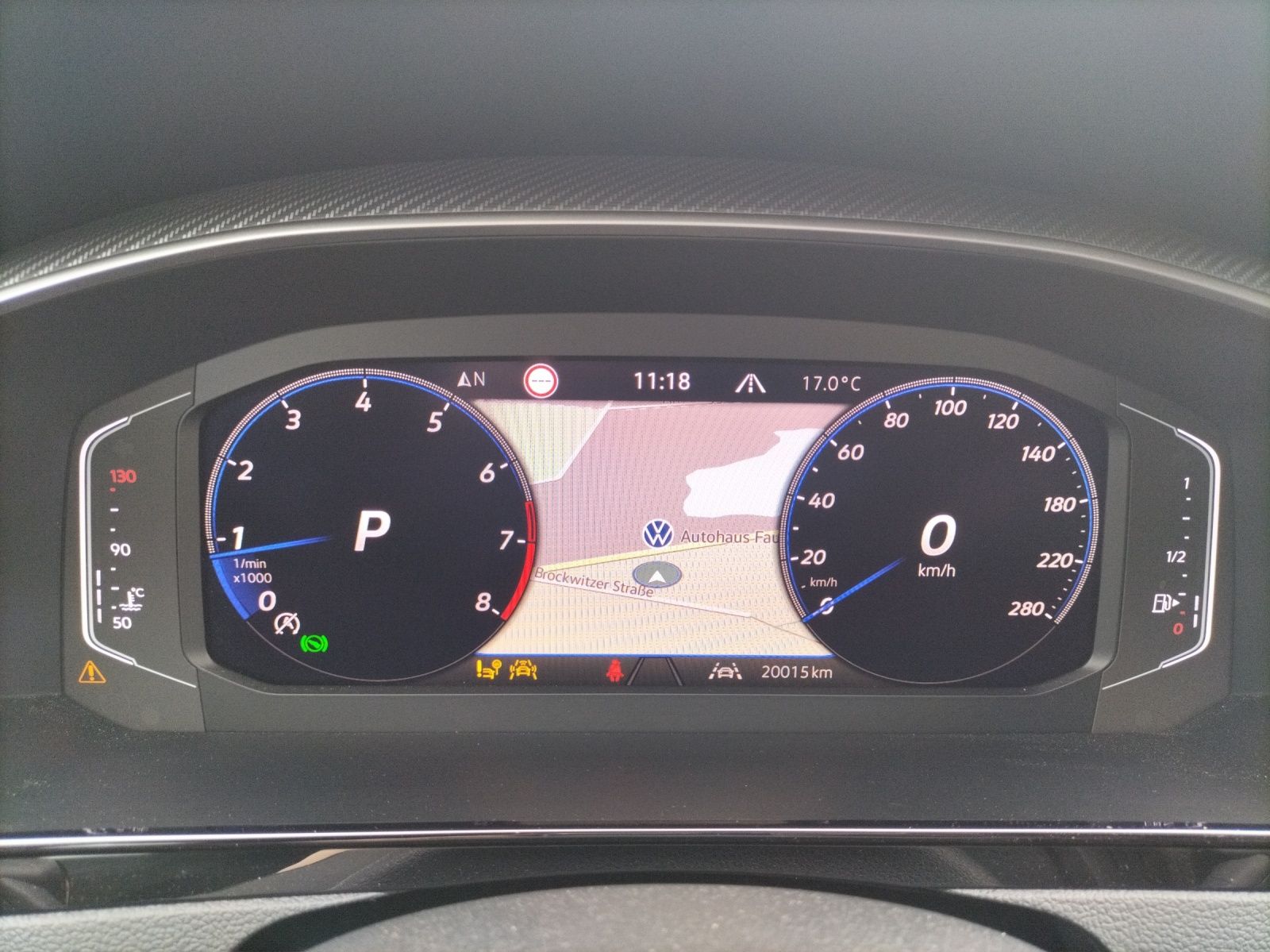 Fahrzeugabbildung Volkswagen Arteon SB TSI R-Line DSG Matrix AHK Navi AID ACC