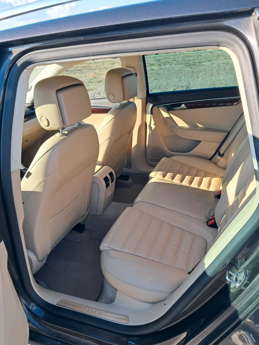 Volkswagen Passat 2010 — photo 6