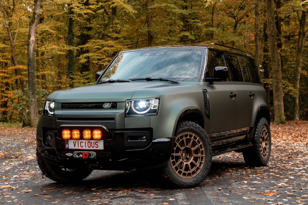 Image of Land Rover Defender