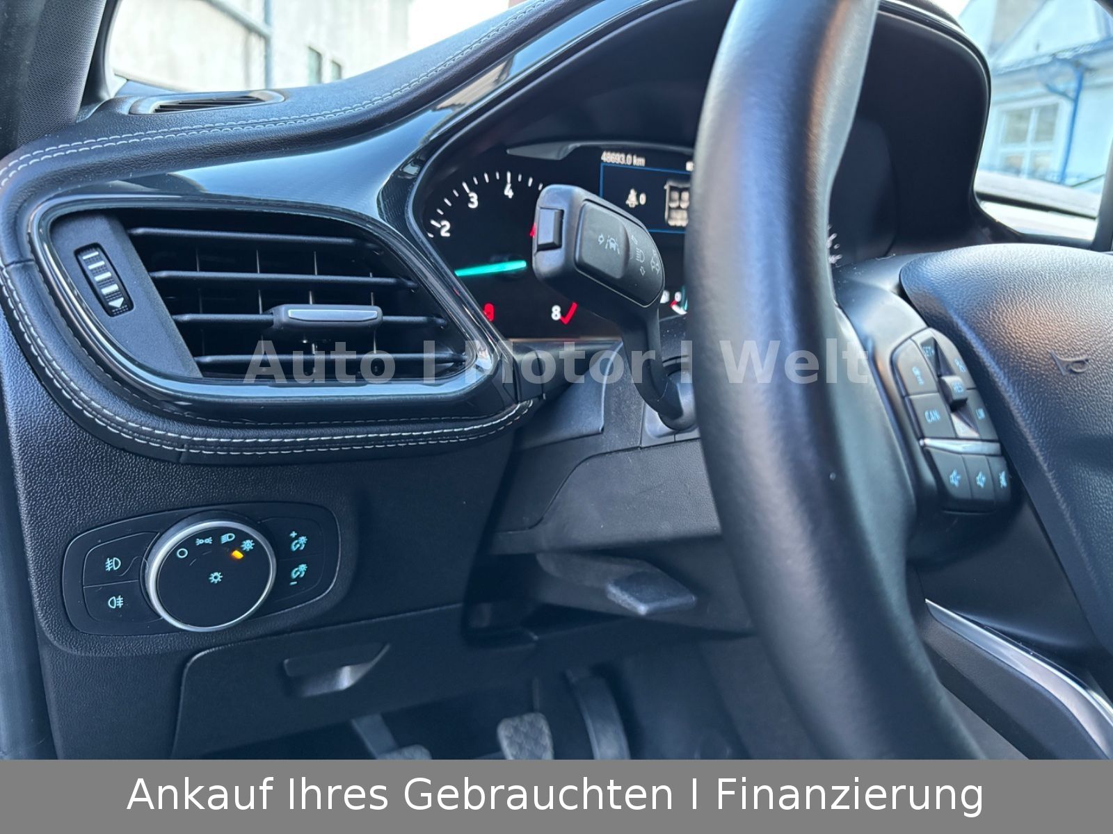 Fahrzeugabbildung Ford Fiesta Vignale 1.HD ACC/B&O/LED/R-CAM/SHZ/LEDER