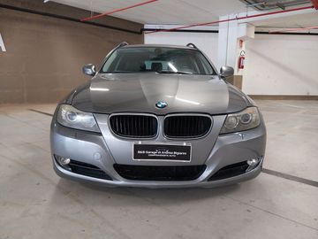 BMW 320 - 3