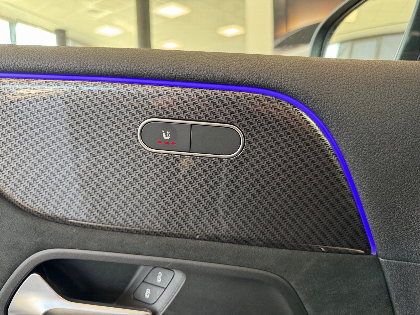 Fahrzeugabbildung Mercedes-Benz B 200 AMG*Totwinkel*Night*LED*Kamera*Easy-Pack*