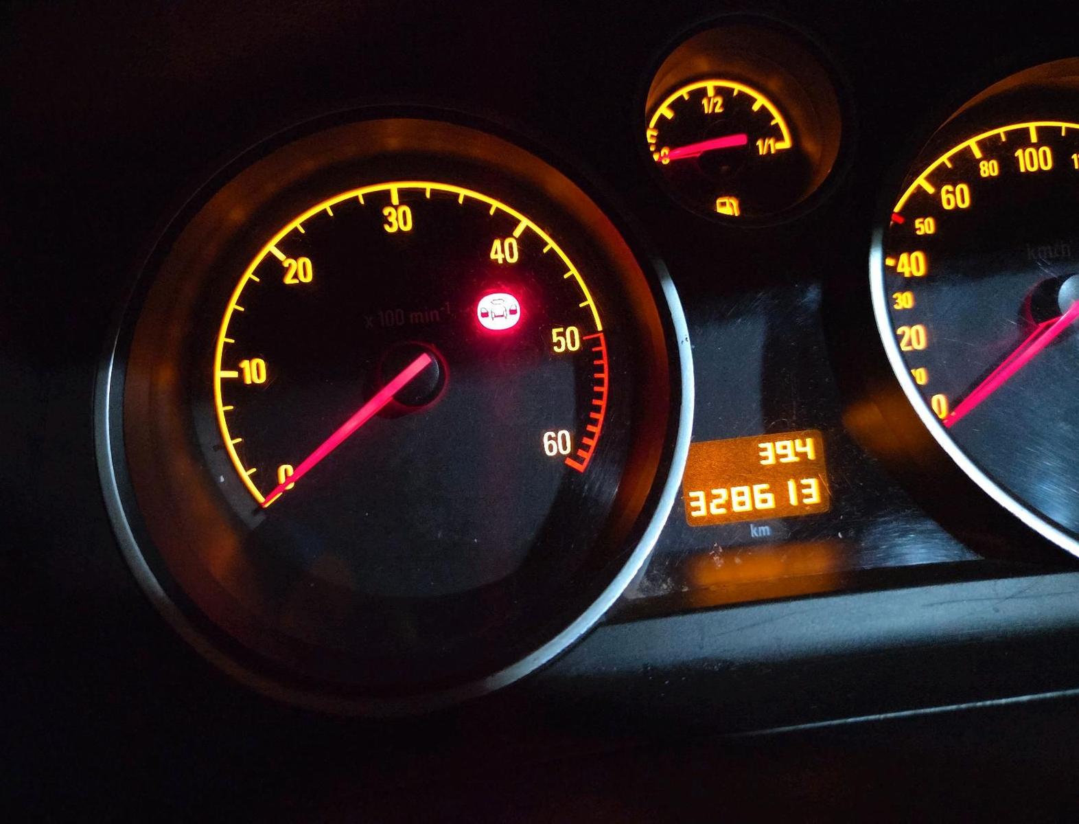 Opel Zafira 2011 — photo 6
