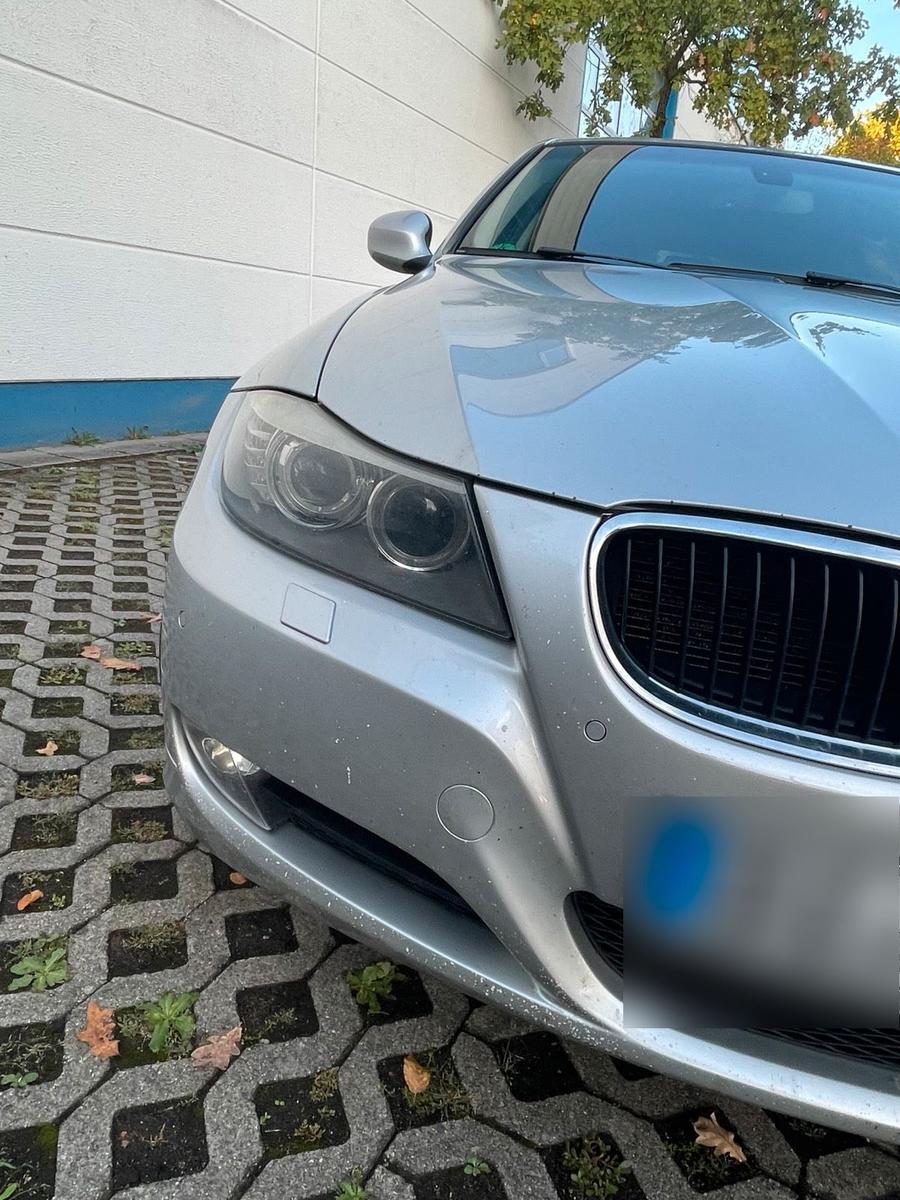 BMW 114 2011 — engine 143 HP (105kW)