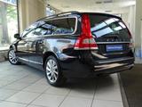 Volvo V70 D4 Momentum Autom. Xenon Navi - gebrauchte Volvo V70 aus dem Jahr 2014