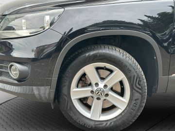 Volkswagen Tiguan - 8